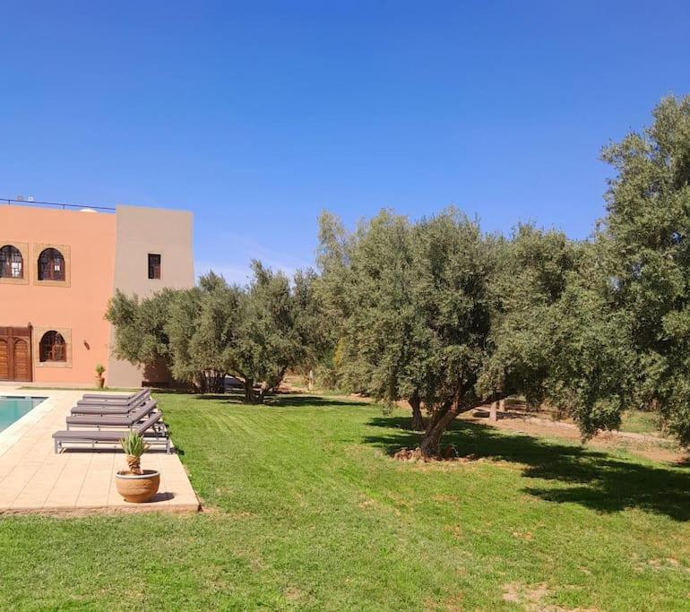Villa Agora, Villa A La Campagne Proche Marrakech Sidi Abdallah Ghiat Extérieur photo